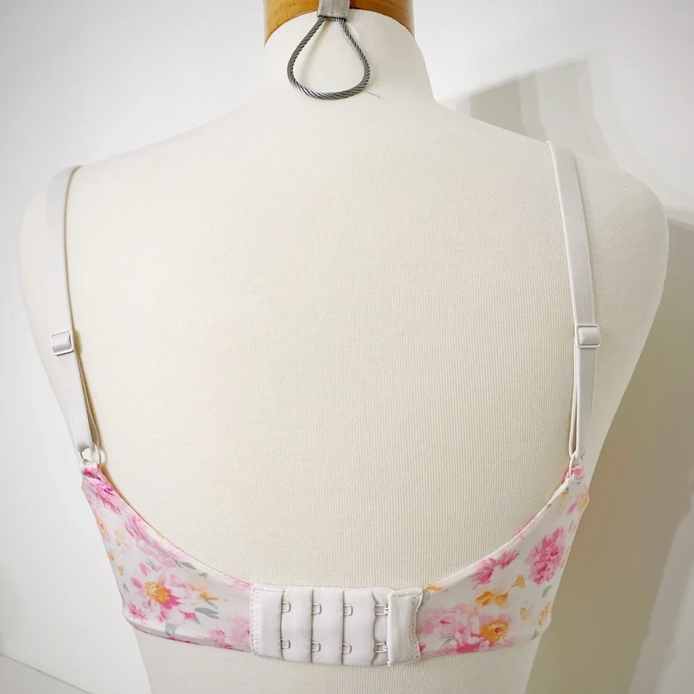 SET of Victoria Secret Padded and Wireless Maternity / Nursing Bras - 34DD - Picture 6 of 16